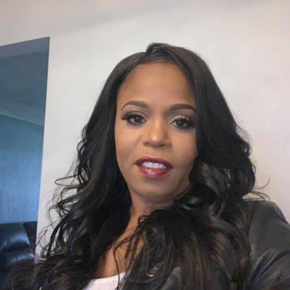 Meet your Posher, Kischa